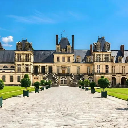 The Little French Studio - Fontainebleau